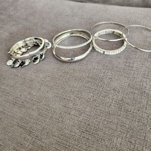 6 prices silver banngle bracelet set by Macys